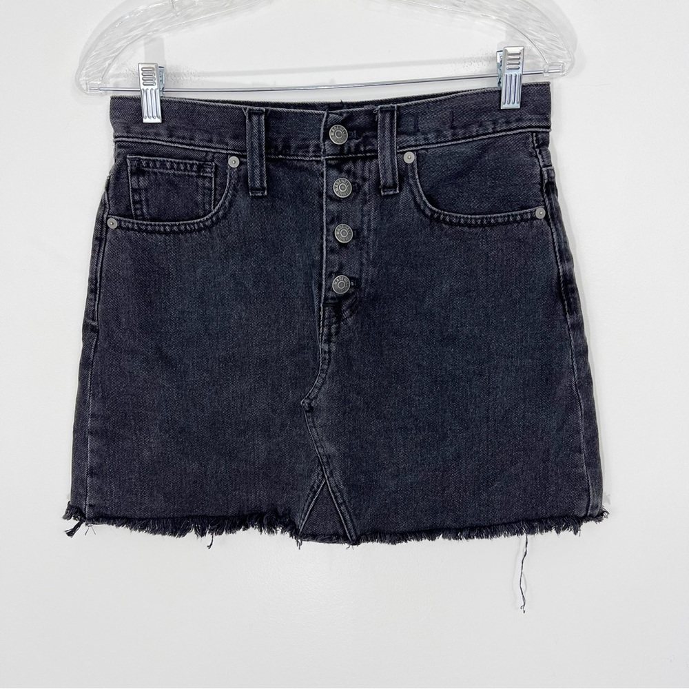 Madewell Rigid Denim A Line Skirt in Lunar Wash Button Front Edition